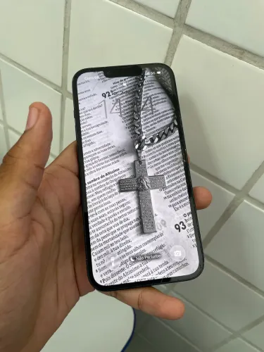 iPhone 14 sem FaceID