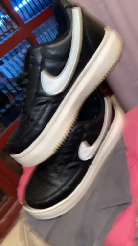 Vendo tênis curt vison preto e branco só chamar faço preço menor ?
