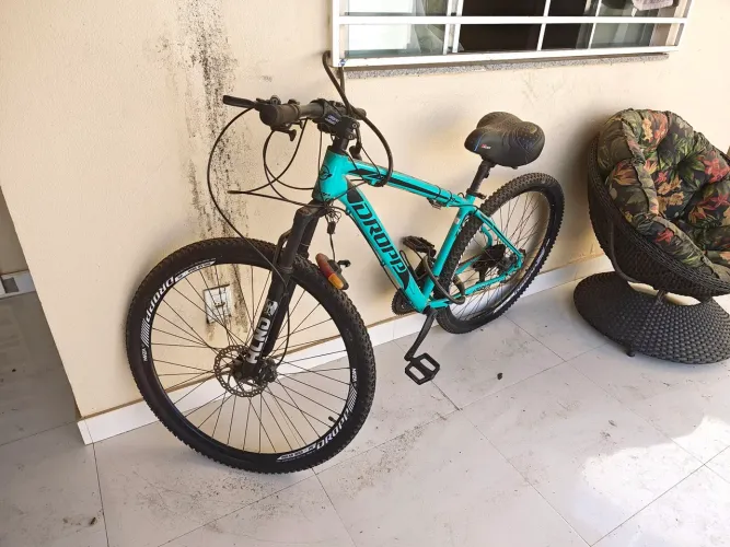 Bike aro 29 suspensão hidráulica e freio a disco