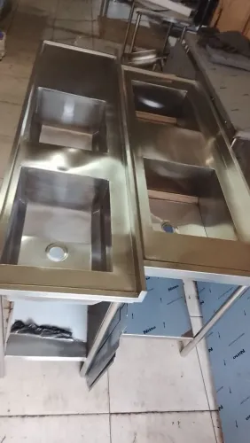 Pia em aço inox 