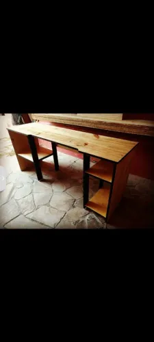 Mesa para computador personalizada
