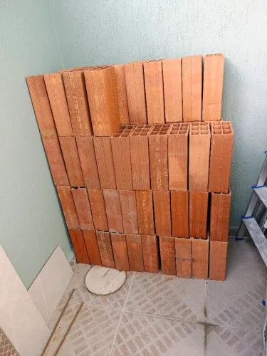 Sobra obra Lajota 9cm + 7 telha cumiera