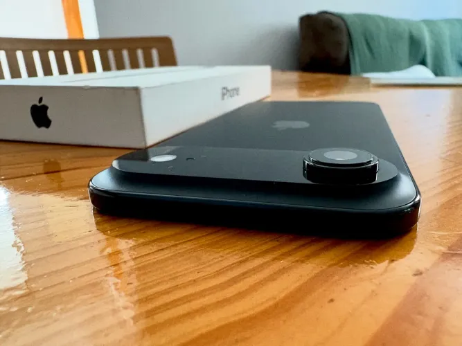 iPhone 17 Air ( garantia até julho 2027)