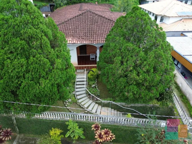 JOINVILLE - Casa de Condomínio - Saguaçu