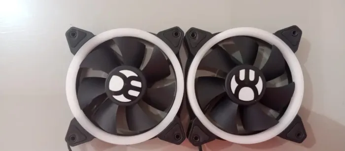 2 Fans Bluecase BFR-11B 120mm Ring LED Azul ? Usados