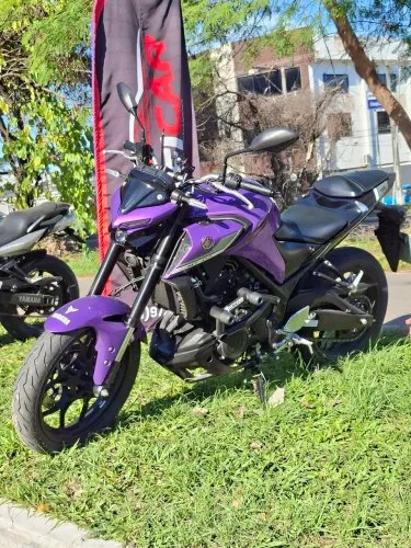Yamaha MT-03 2025 ABS - 10 mil km - Pneus Rosso III novos