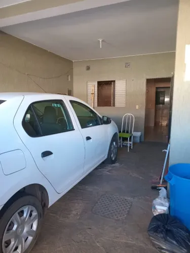 ALUGUEL KITNET C/ GARAGEM + AREA DE SERVICO