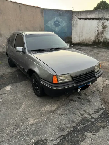 Chevrolet Kadett GLS 1.8 EFI / Sl/e 1.8 (álcool) 1992