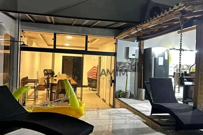 Casa com 3 Quartos à venda, 300 m² por R$ 1.300.000 - Jardim Atlântico Oeste - Maricá/RJ