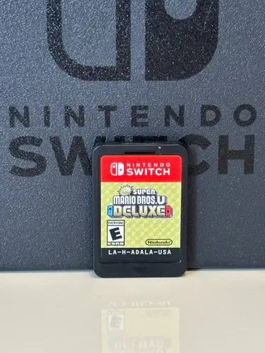 Jogo Nintendo Switch Super Mario Bros. U Deluxe Original