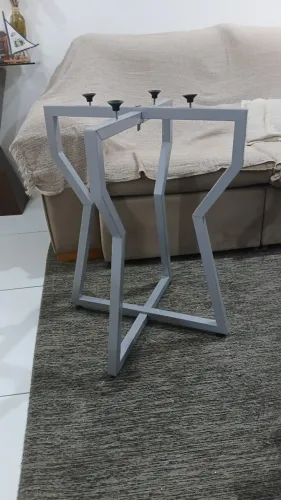Suporte para mesa bem resistente