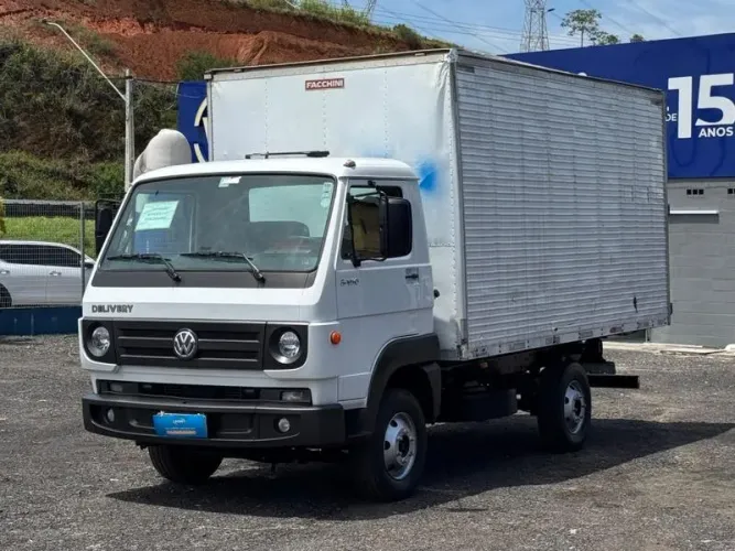 VW 5.150 Oportunidade vendo troco financio e parcelo cartão 21x