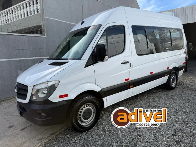 Mercedes-Benz Sprinter 415 Van Luxo T.a. 2.2 Diesel 2019