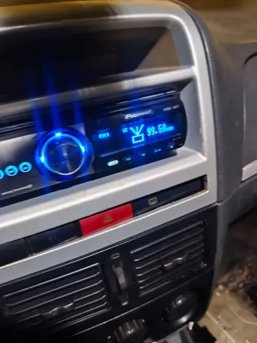 Aparelho Pioneer golfinho do antigo relíquia  já com bluetooth instalado 