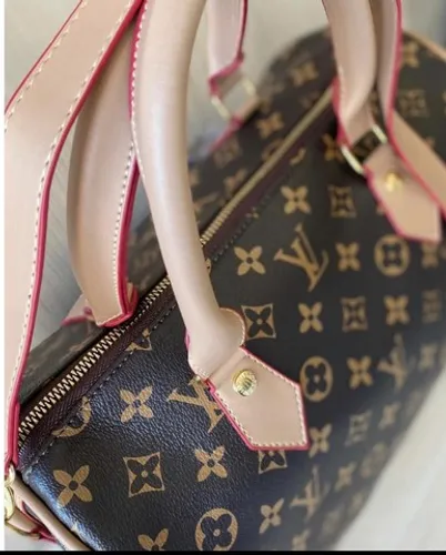 Bolsa Louis vuitton baú nova