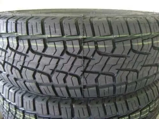 Pneu 205/70/15 -  ATR Palio  wekkend , Strada 