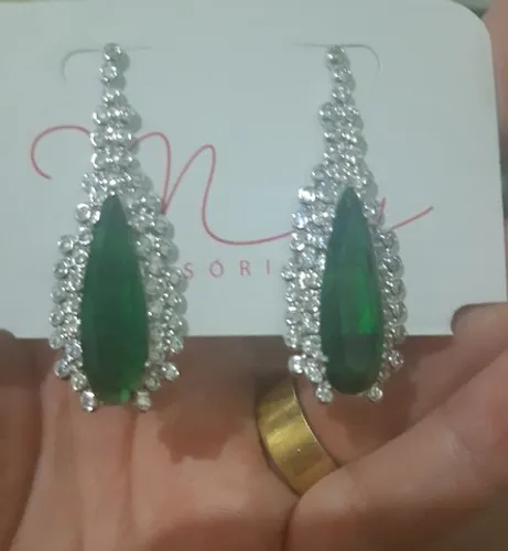 Brinco em zirconia