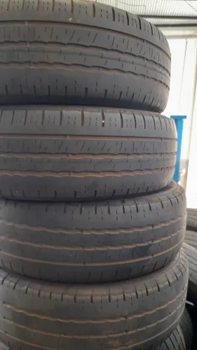 Pneu 185/65/14 meia vida 150 reais cada um.