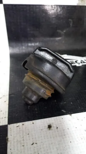 Tampa De Combustível Valvulada Santana 87 A 06