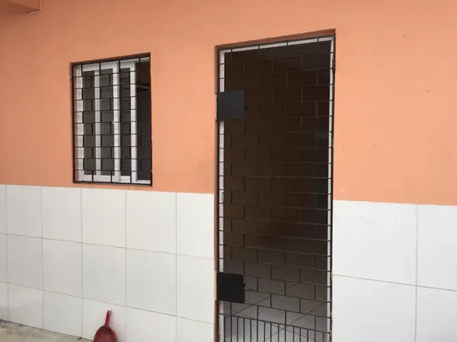 Alugo casas na Itaoca próximo ao shopping Parangaba
