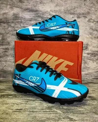 Chuteira Nike CR7 infantil