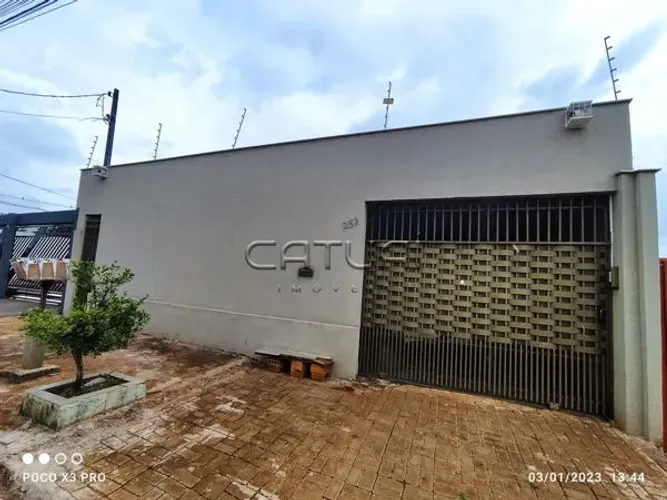 Casa à venda - Bairro Saul Elkind em Londrina