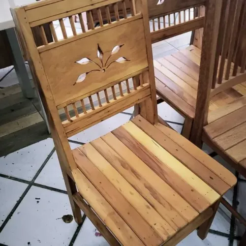 Cadeira Ana Maquinada De Demolição