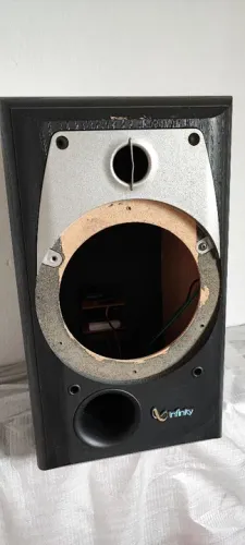Caixa de Som Infinity Alpha 20 