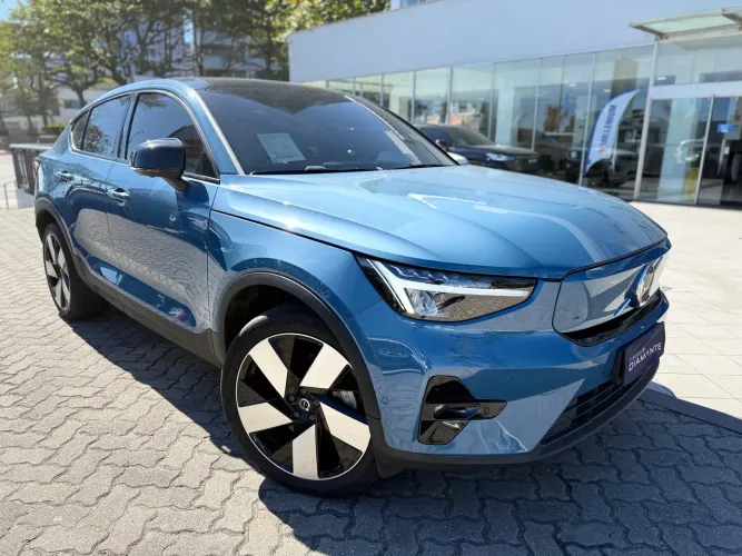 Volvo C40 Twin Ultimate (elétrico) 2023 - Edson Basílio 