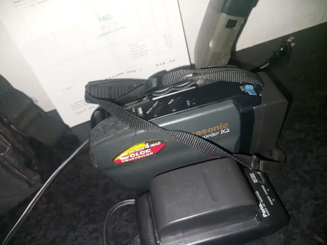 Filmadora Panasonic Order IQ - Usada