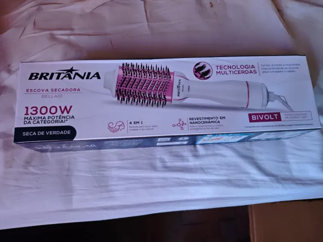 Escova Secadora Britânia 4 em 1 Nova