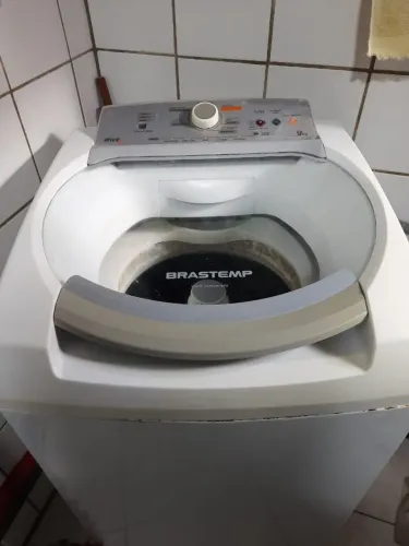 Vendo Máquina de Lavar