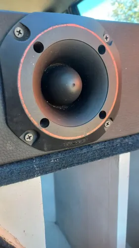 Vendo som automotivo top(leia o anúncio, valor com desconto)