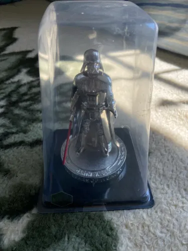 Colecionável Darth Vader 100 Anos Disney Cinemark Edição Limitada