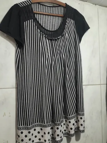 Blusa listrado preto e branco