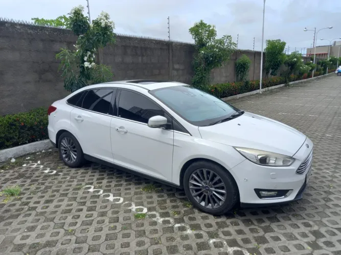Ford Focus Fastback Tit./t.plus 2.0 Flex Aut. 2016.