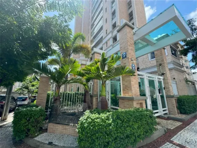 Apartamento no Dionísio Torres Cod0277