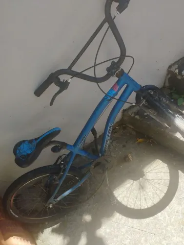 Bicicleta Infantil aro 16 em bom estado 