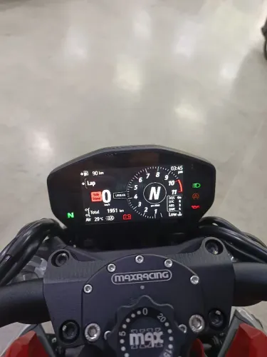 Venda de uma moto Ducati