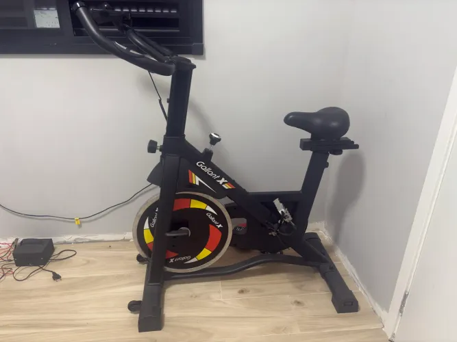 Bicicleta Ergométrica Gallant Elite X Spinning Roda De Inércia 8Kg Ate 110Kg (GSB08HBTA-PT