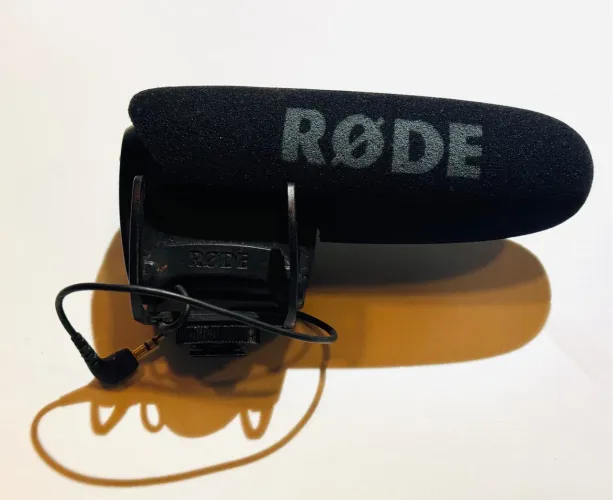Rode VideoMic pro - Microfone Direcional para Câmera