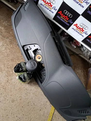 Kit airbag Audi A4 2017 ao 2022 Disponível, tudo para o mesmo, peças em Geral.