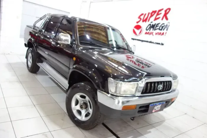 Toyota Hilux CD SRV 4X4 3.0 8V 116cv TB Diesel 2003