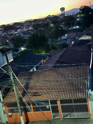 Venda: Casa Em Lote Inteiro No Bairro Vl. Tatetuba Na Reg. Leste De s.j.c.