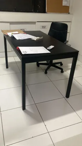 Mesa pra escritório Tok Stock
