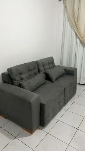 Sofá retrátil 1.80