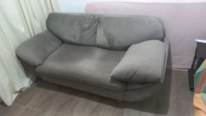 Sofá 2 lugares
