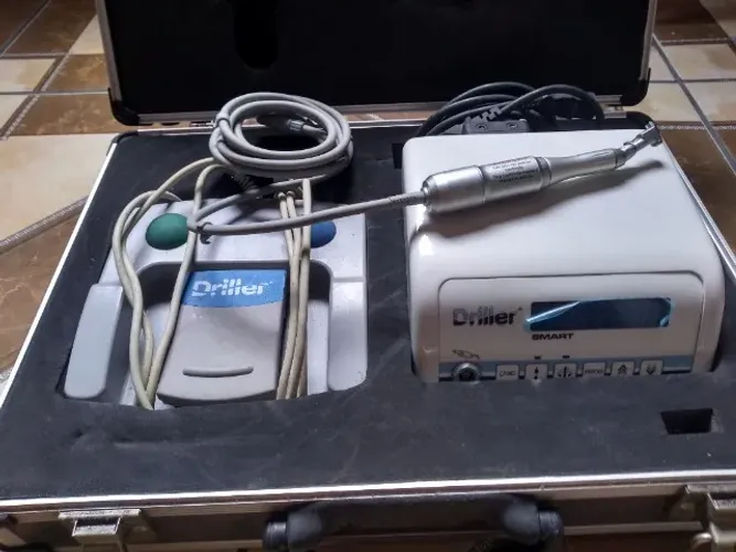 Motor para implante dentario