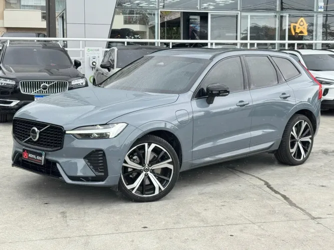 Volvo XC-60 T-8 Ultim.dark 2.0 AWD (híbrido) 2023