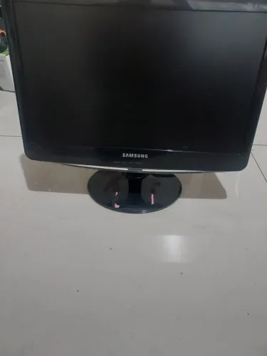 Monitor LG imagem aquí meramente ilustrativa.